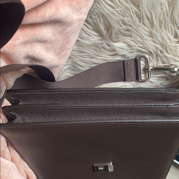 Giorgio Armani messenger bag new other tags - Picture 11 of 11